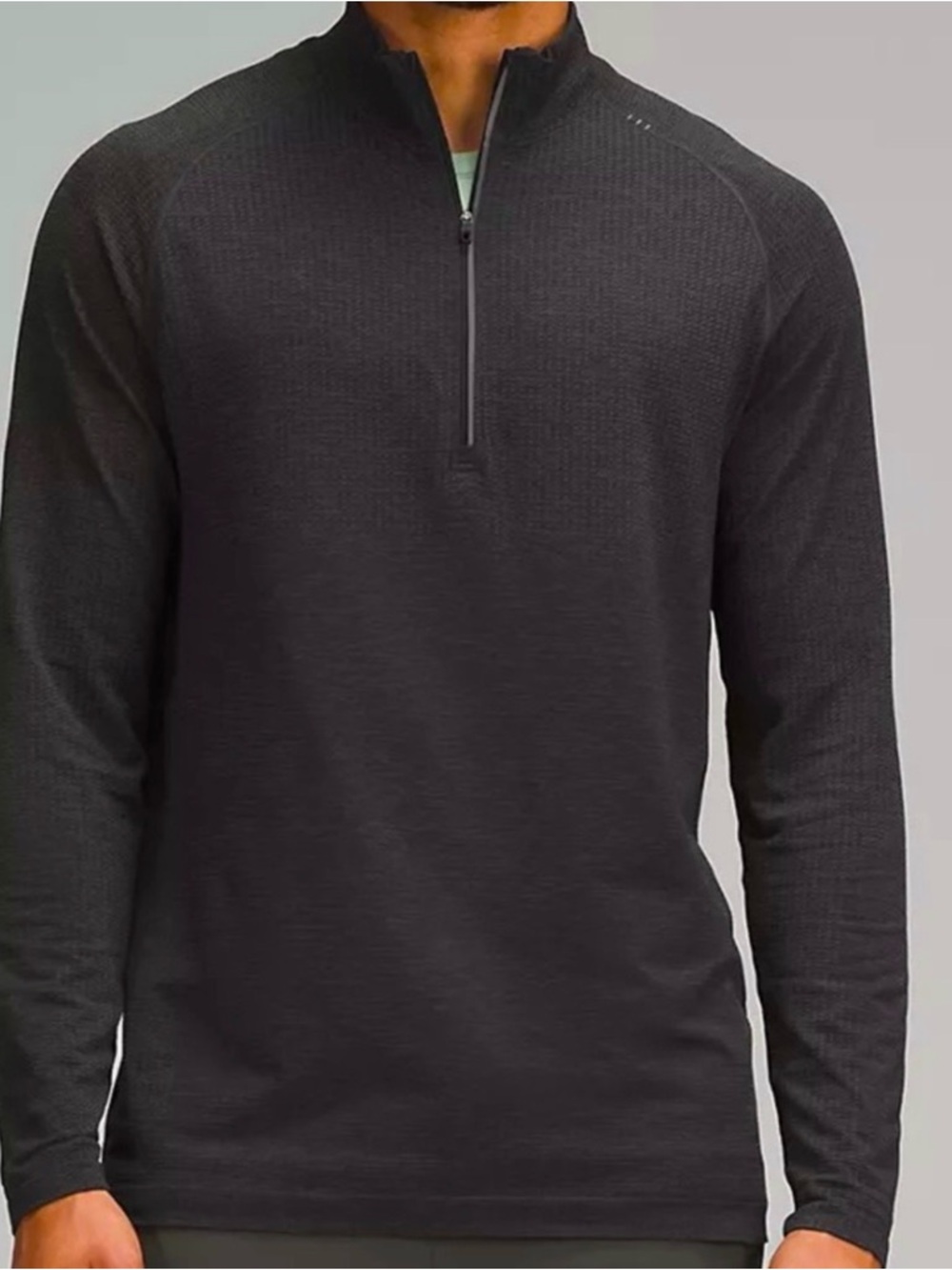 Lululemon Half Zip SlimFit -M